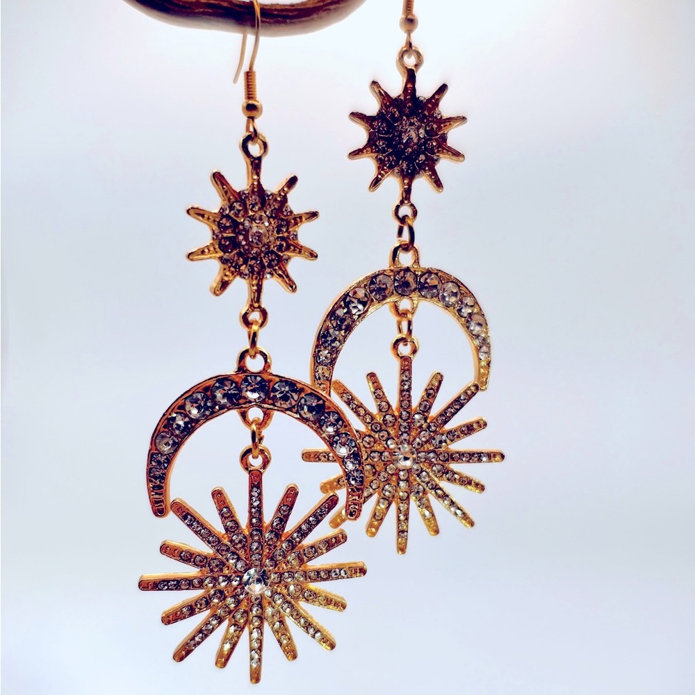 🌙🌞FP Celestial Statement Earrings 🌞🌙 - Picture 4 of 7